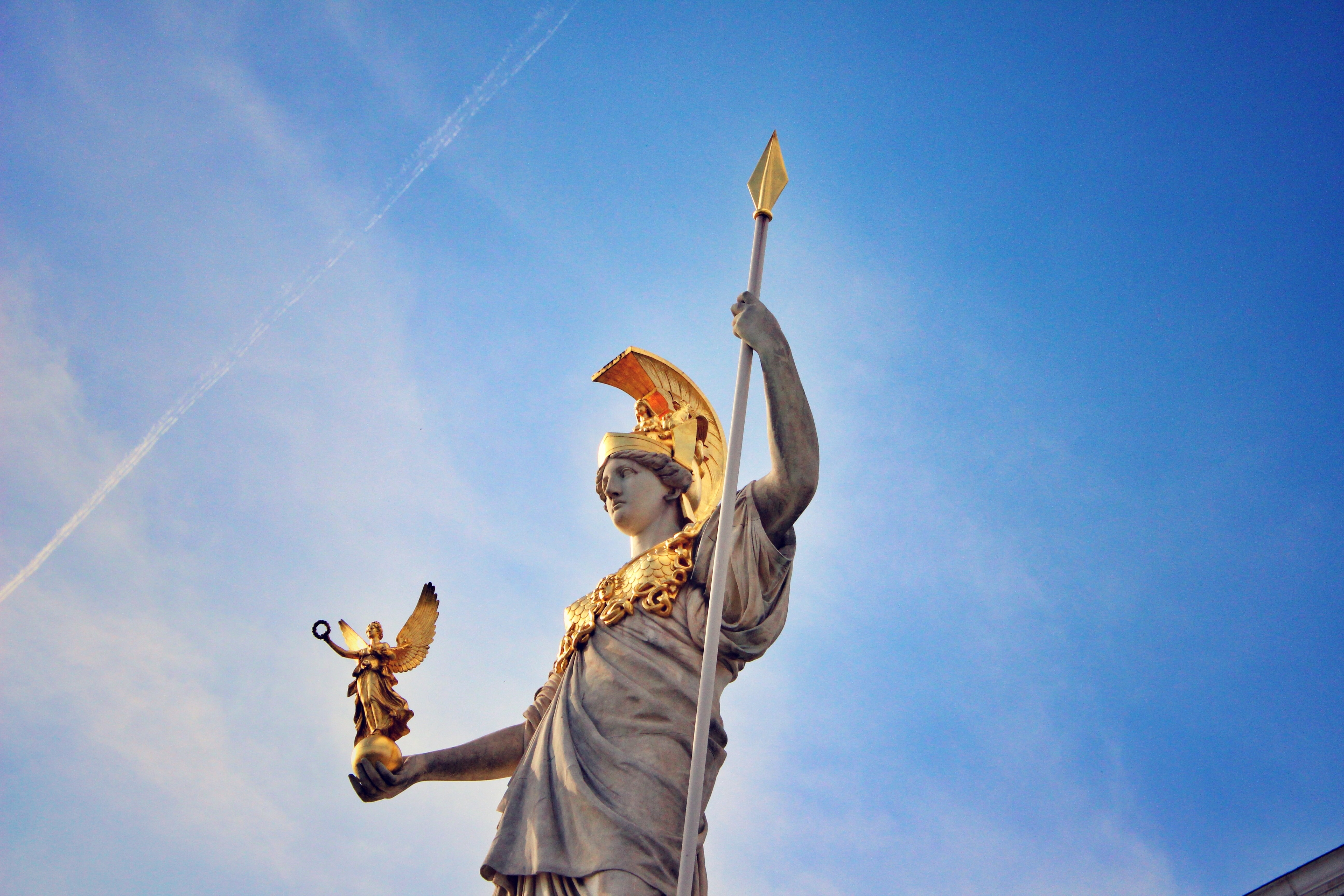 Magic gold statue image