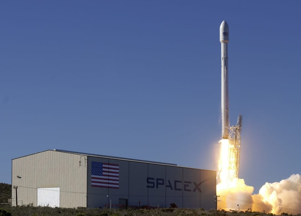 gray spacex warehouse free image - Peakpx