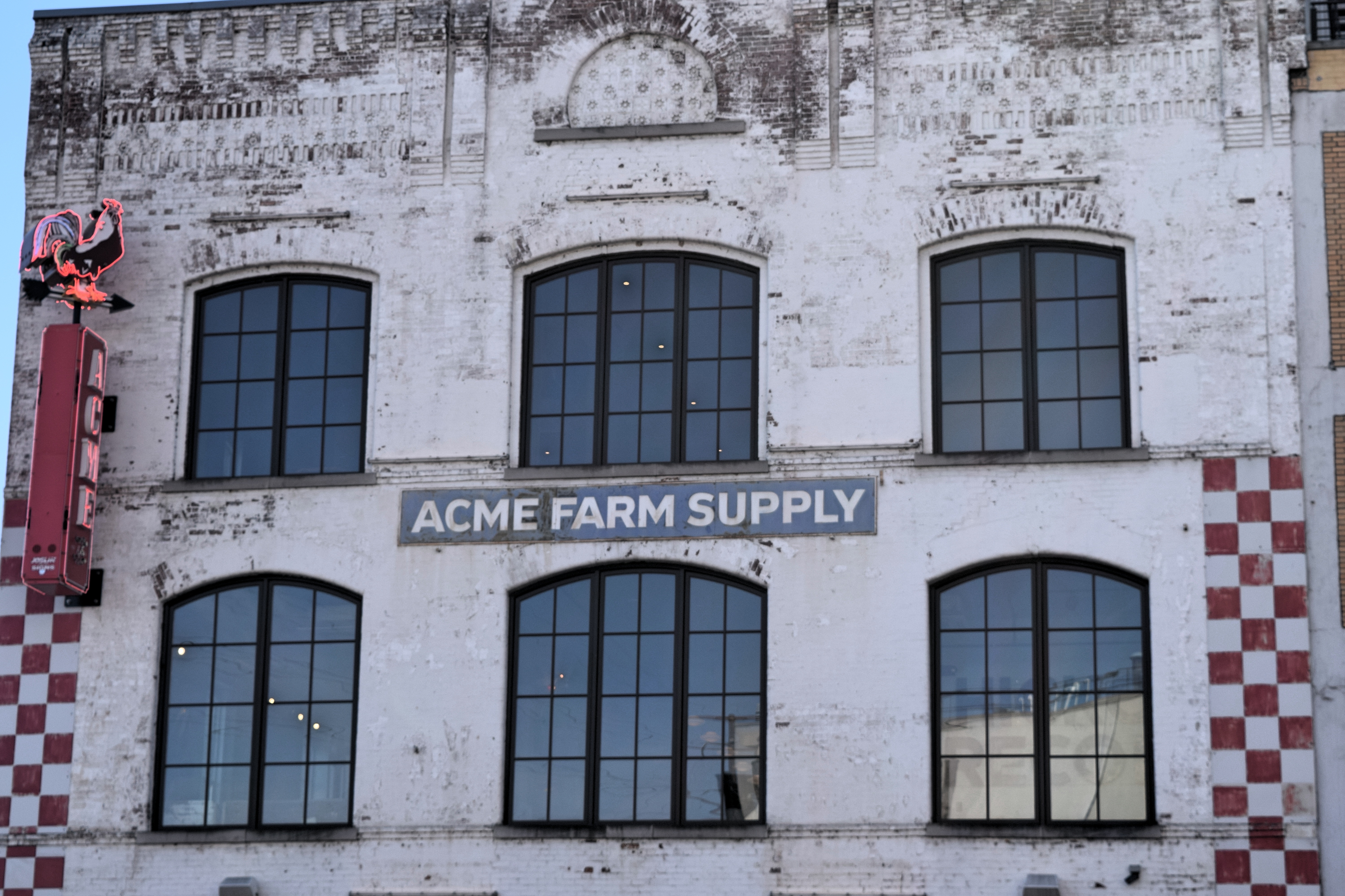 acme farm supply building