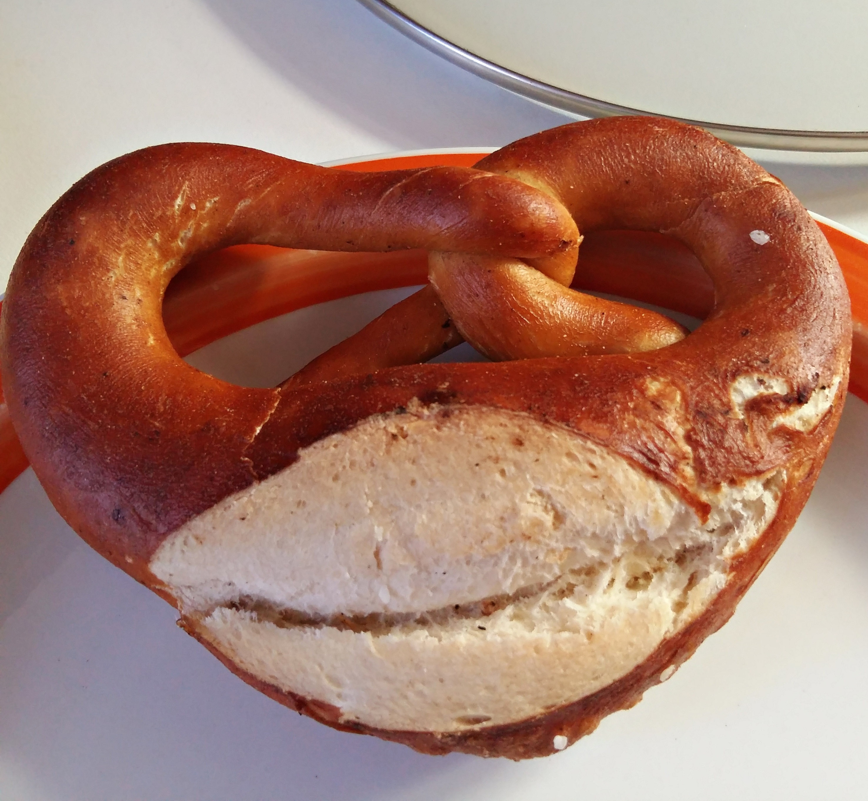 brown pretzel bread