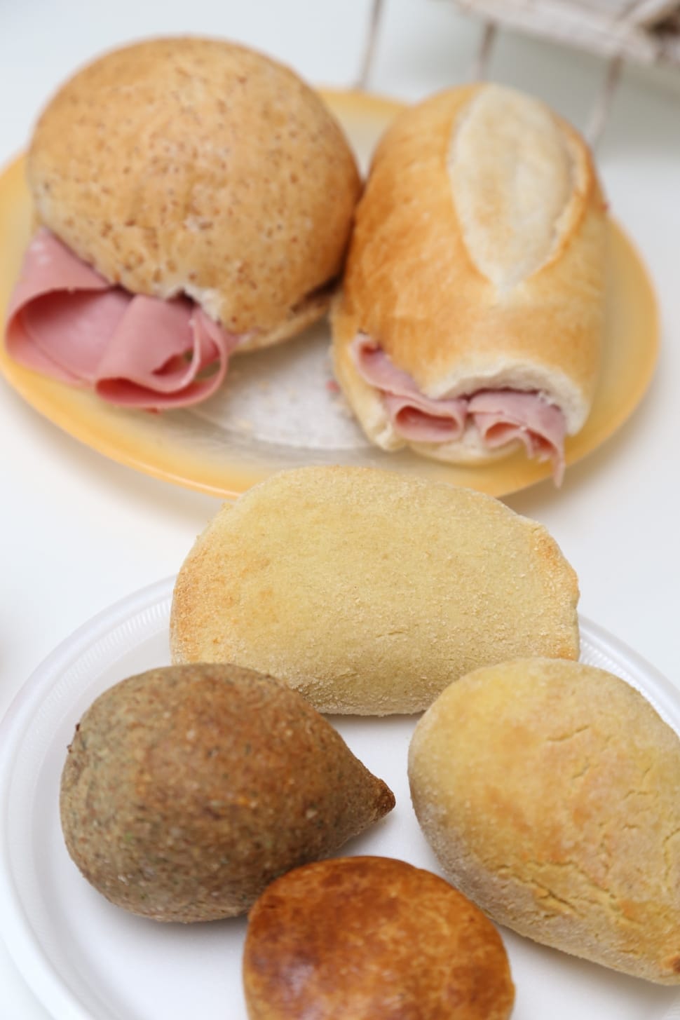 bread and ham preview