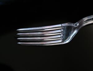 clear plastic fork thumbnail