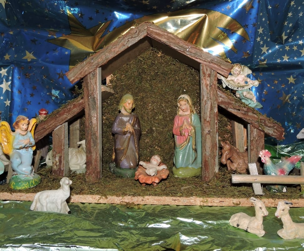 birth of christ ceramic figurine preview