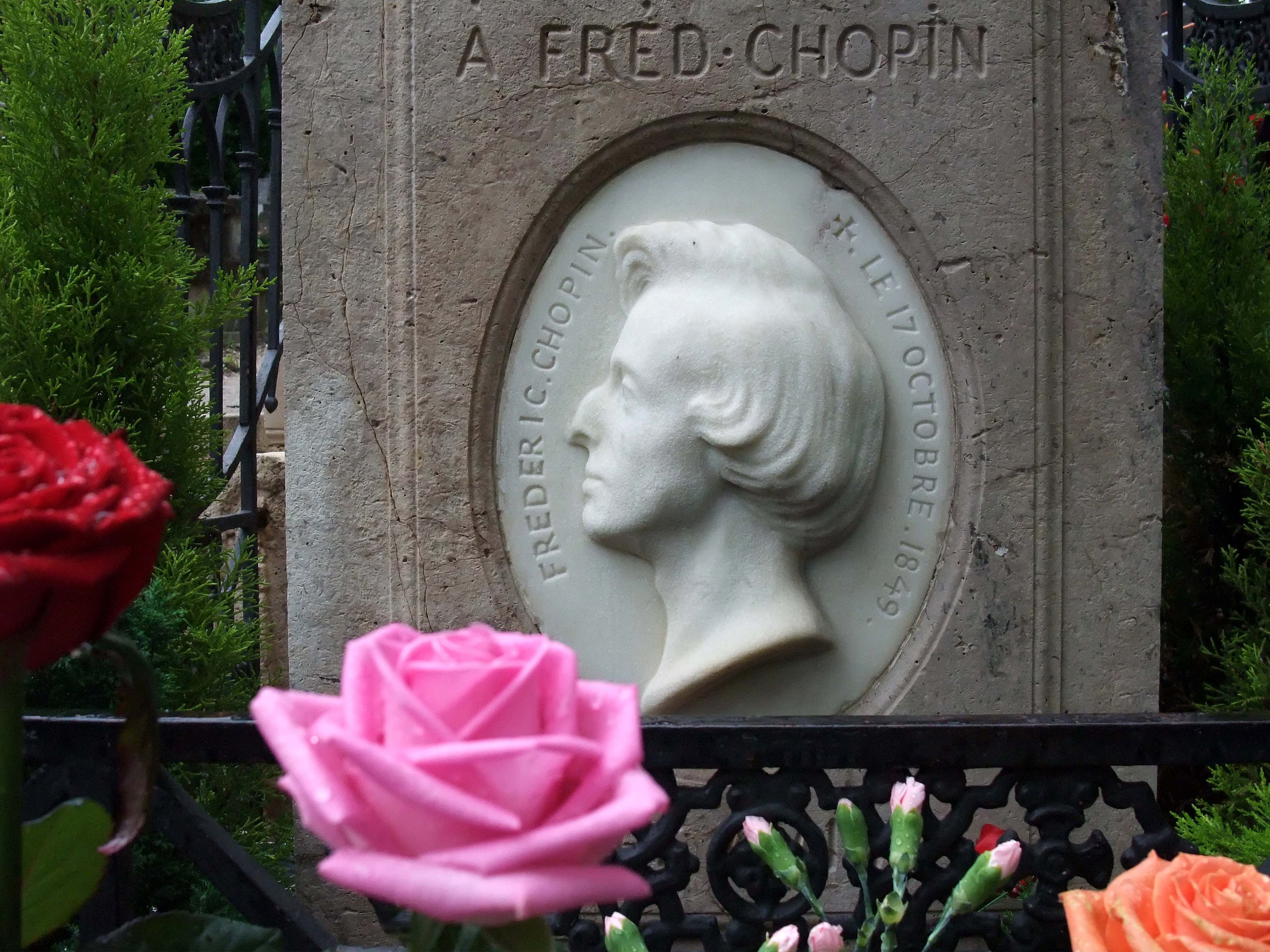 a fred chopin tombstone