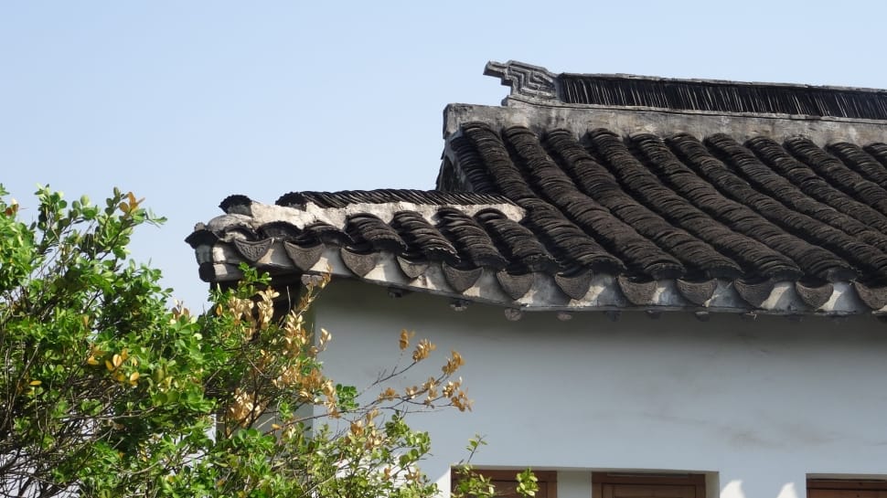 black roof tiles preview