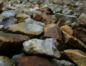 brown and beige rocks thumbnail