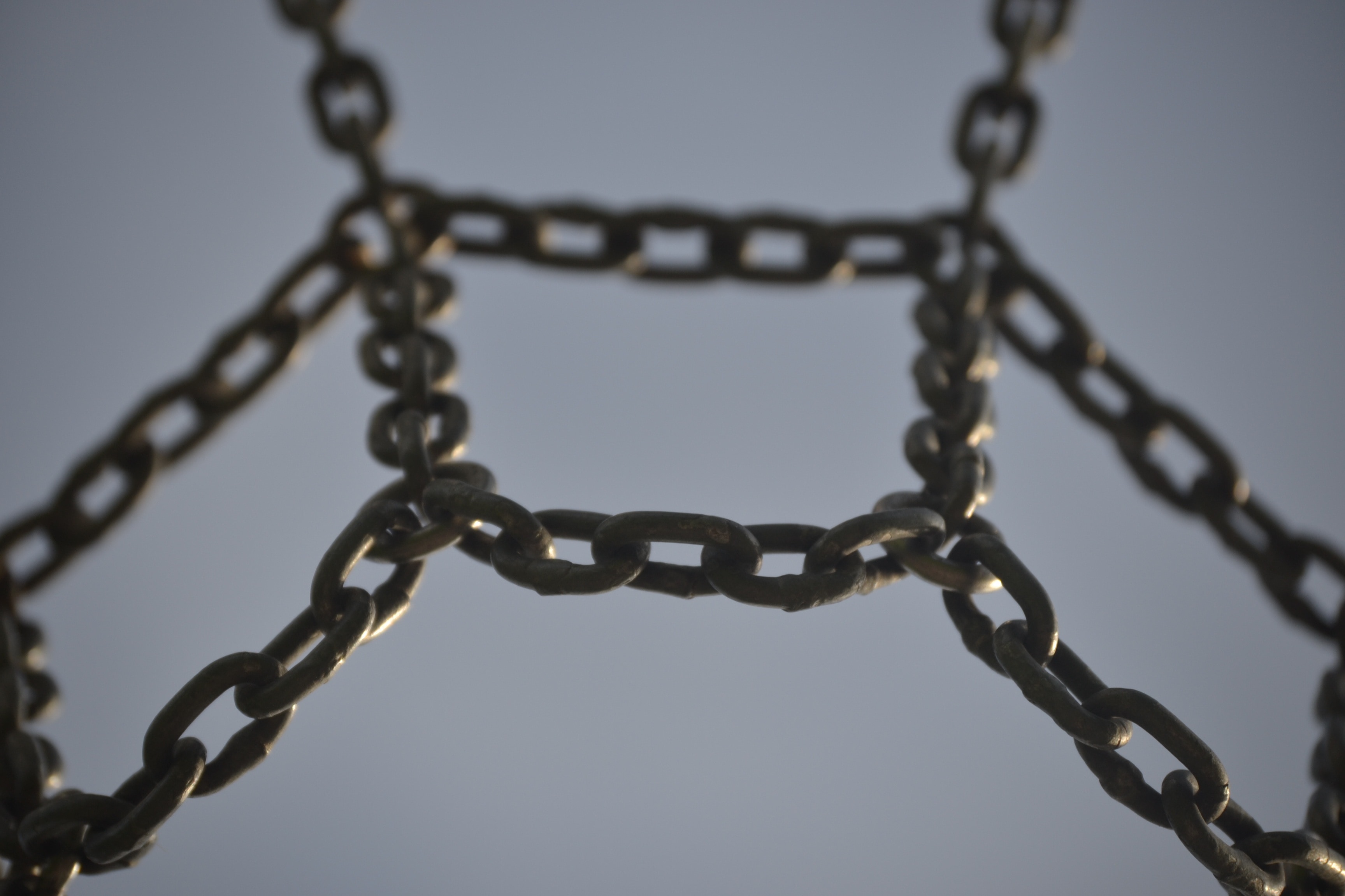 grey link chain