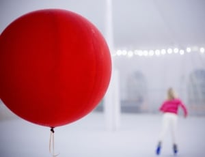 red balloon thumbnail