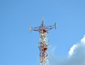 white red radio tower thumbnail