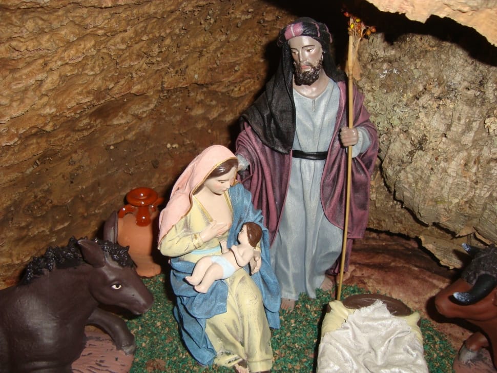 nativity figurine preview