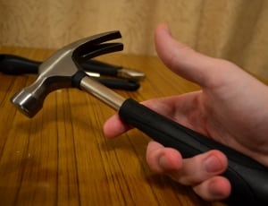 black and gray claw hammer thumbnail