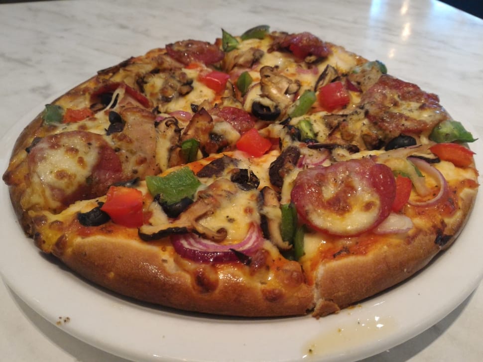 pizza with mushroom and pepper preview