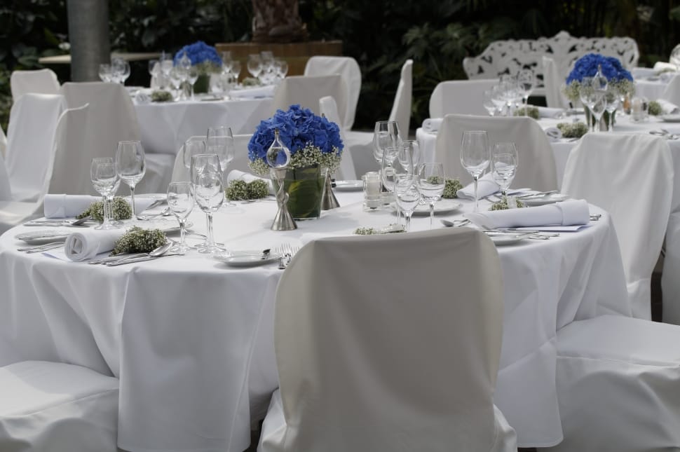 formal table setting preview