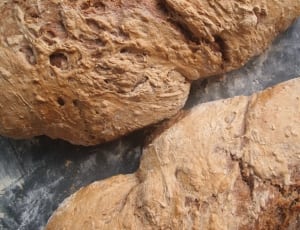 2 brown stones thumbnail