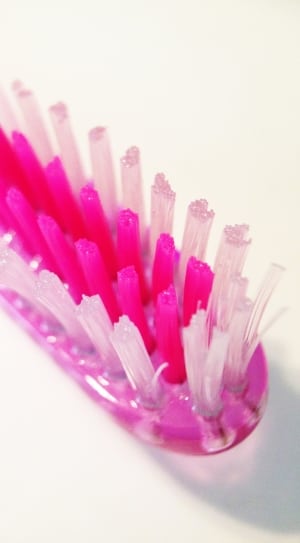 pink and white toothbrush thumbnail