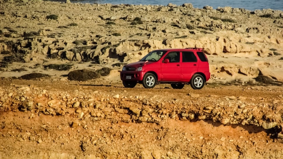 red suv preview