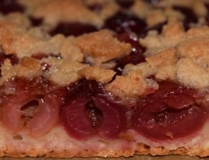 red and brown pie thumbnail