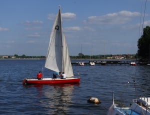 white and red sailboat thumbnail