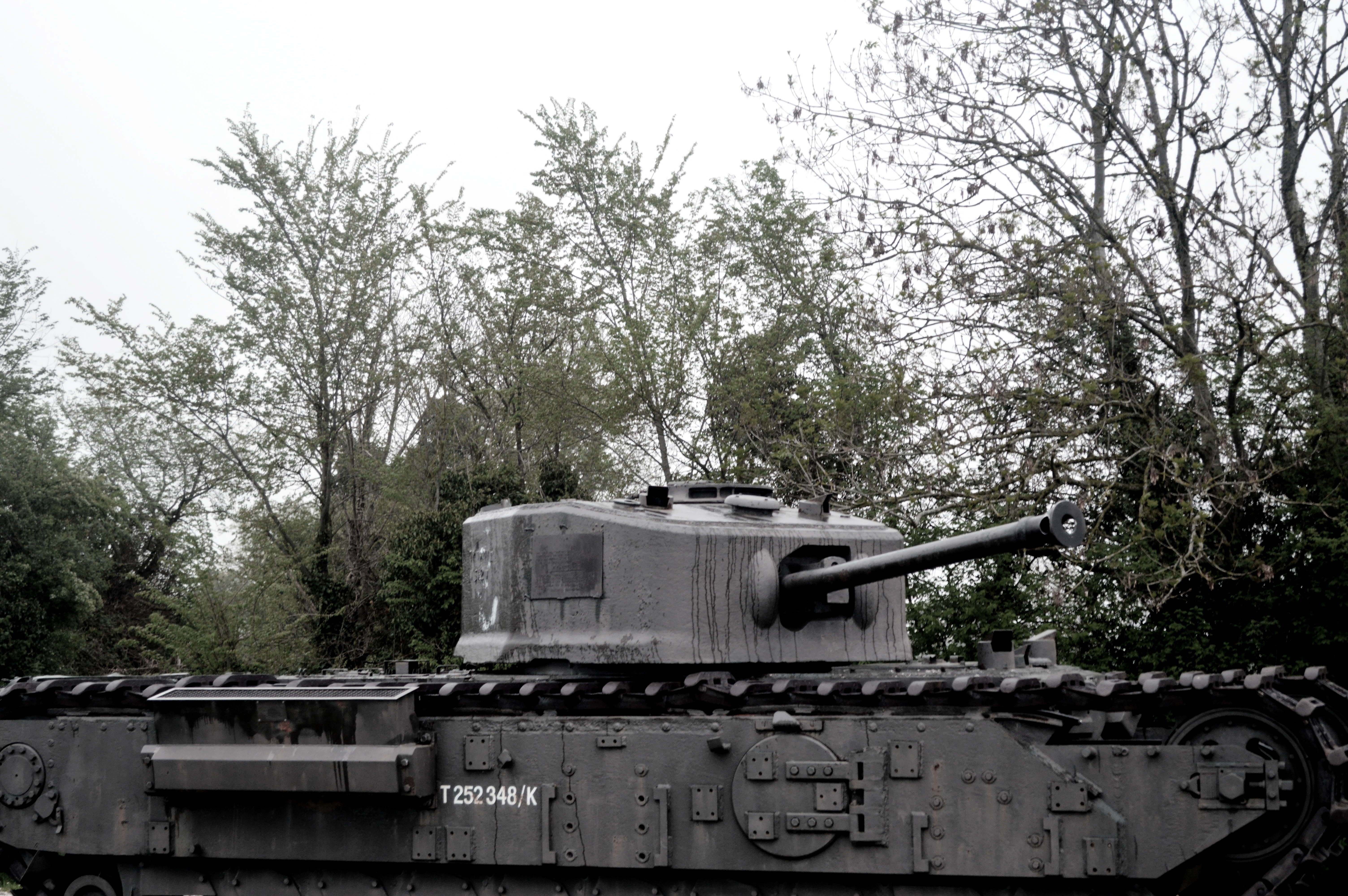 grey battle tank