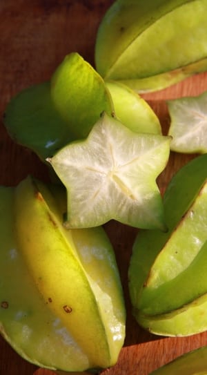 green star fruit thumbnail