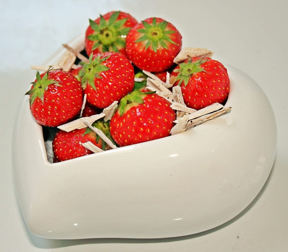 white ceramic heart bowl with strawberries preview
