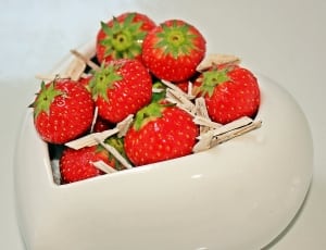 white ceramic heart bowl with strawberries thumbnail