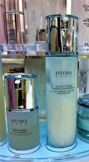 hydra life spray bottles thumbnail