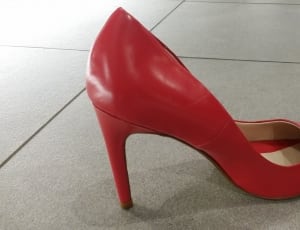 red leather pointed toe pumps thumbnail