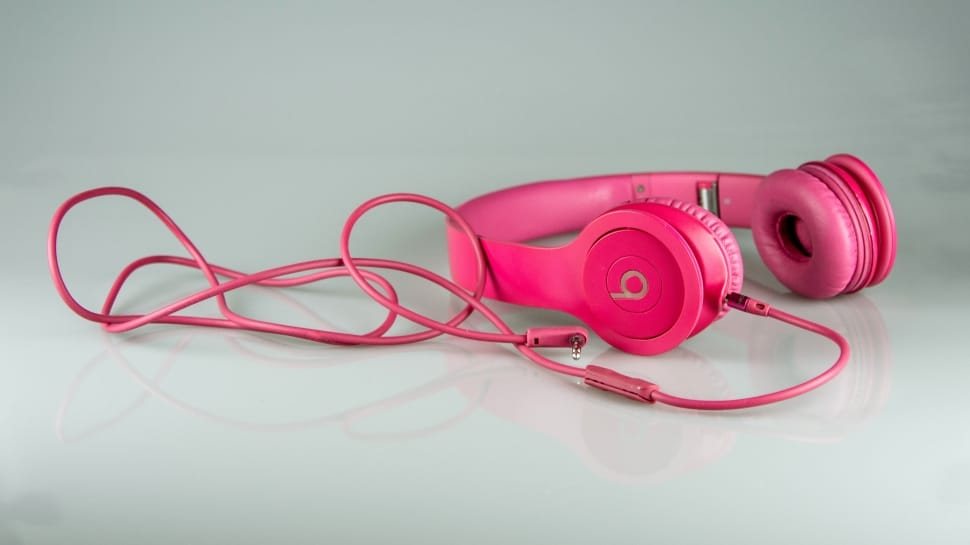 pink beats headphones preview
