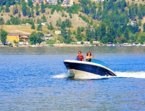 white and blue speedboat thumbnail