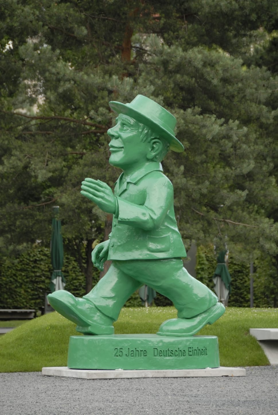 25 jahre deutsche einheit statue preview