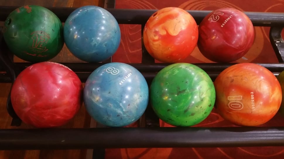 bowling ball lot preview