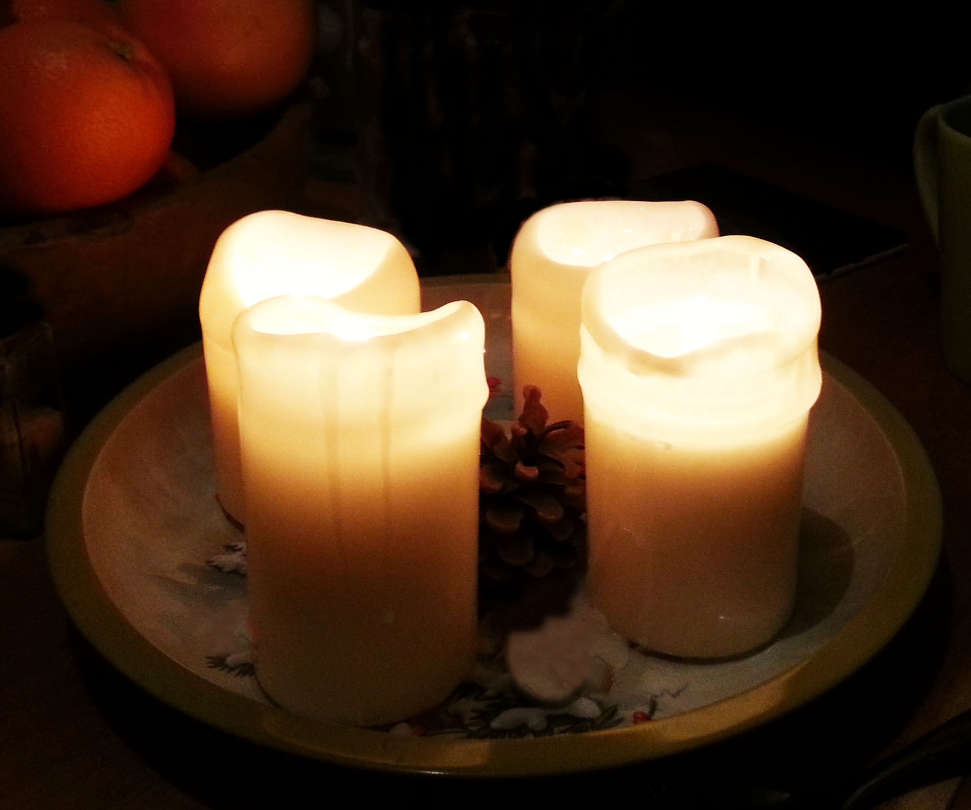 4 wax candles