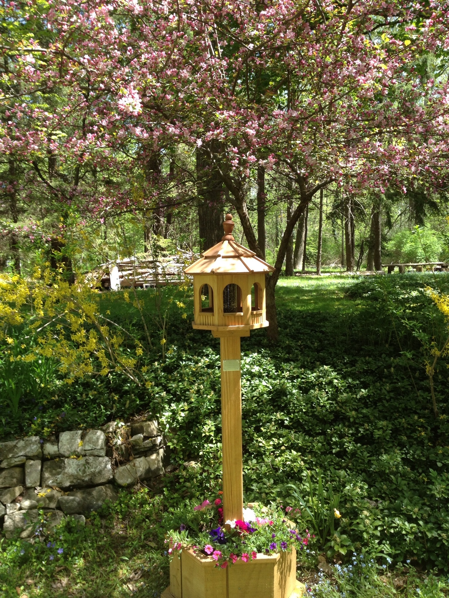 brown pavilion garden lantern