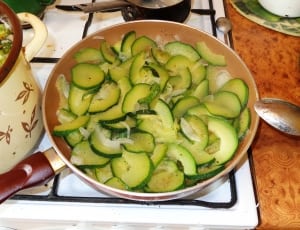 sliced cucumbers thumbnail