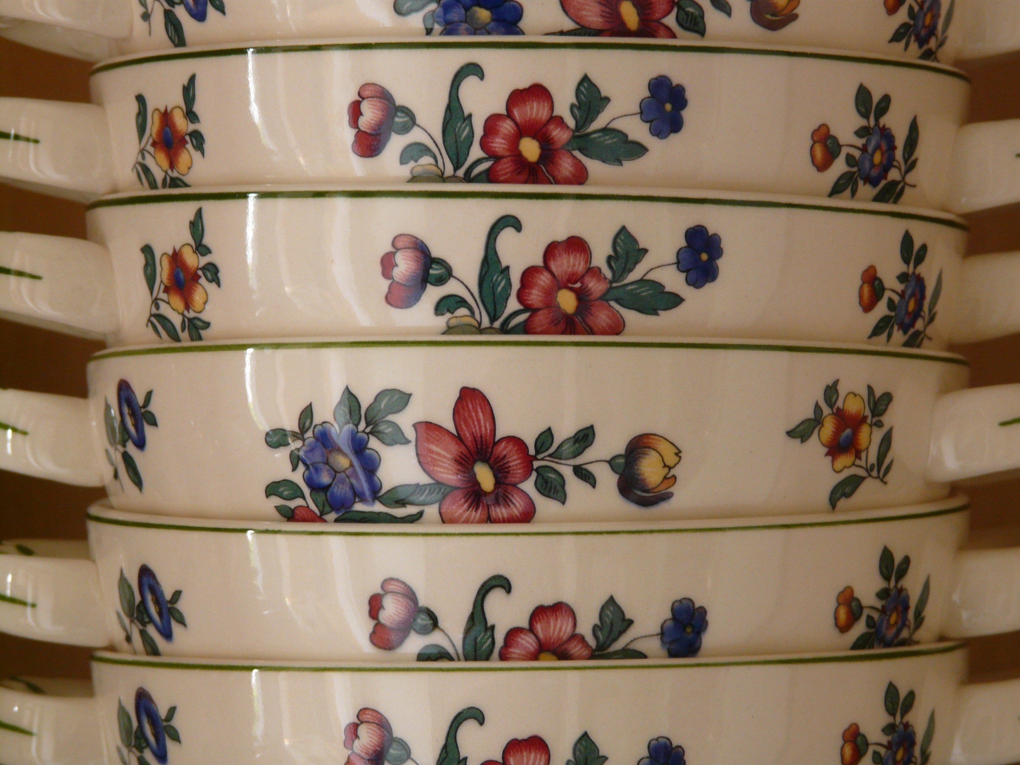 white green and yellow floral bowl lot