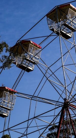 red and gray ferris wheel thumbnail