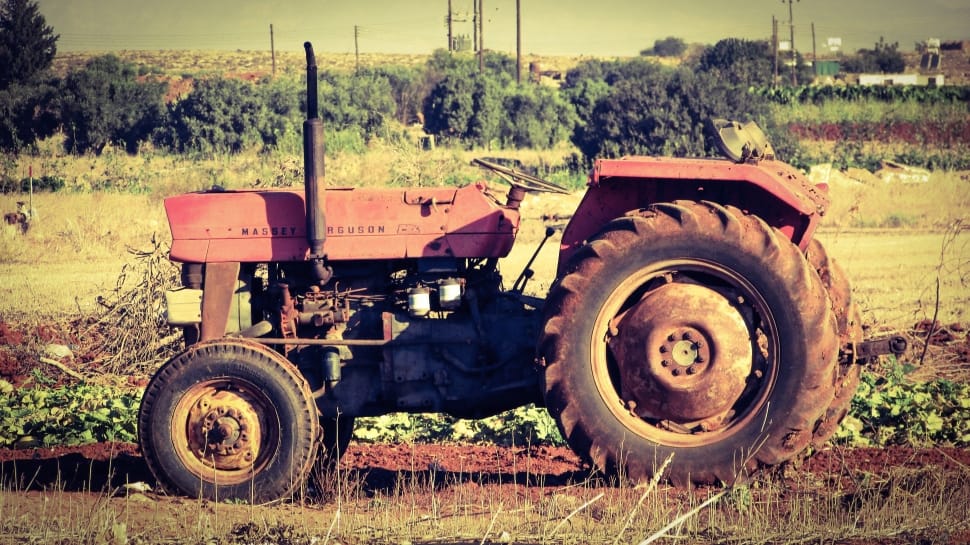 red tractor preview