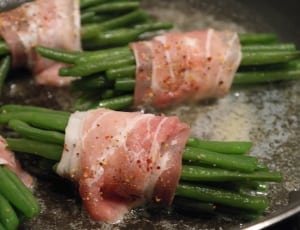 green vegetables with bacon thumbnail
