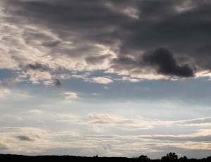 gray sky and gray clouds photography thumbnail