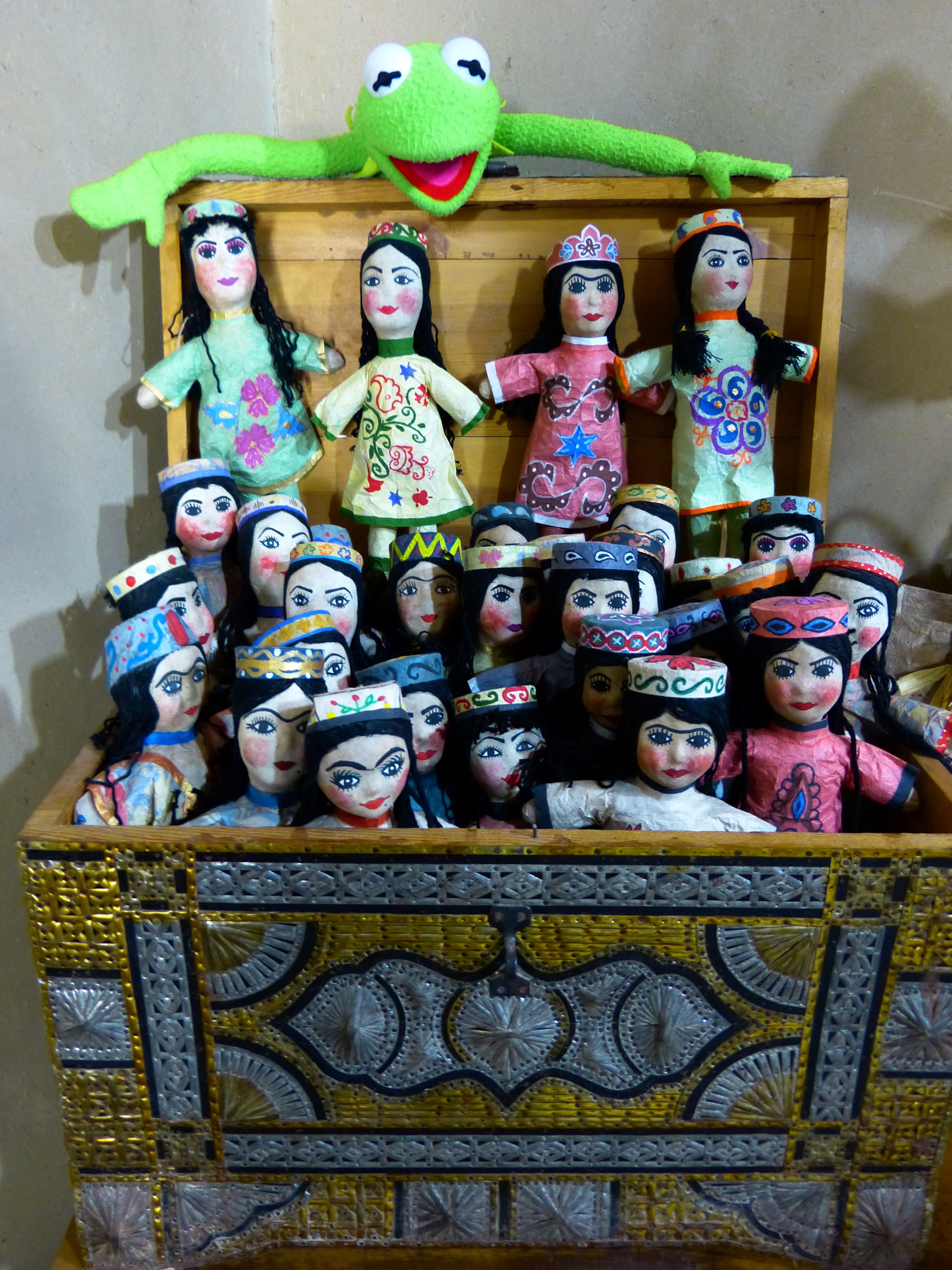 dolls lot with box