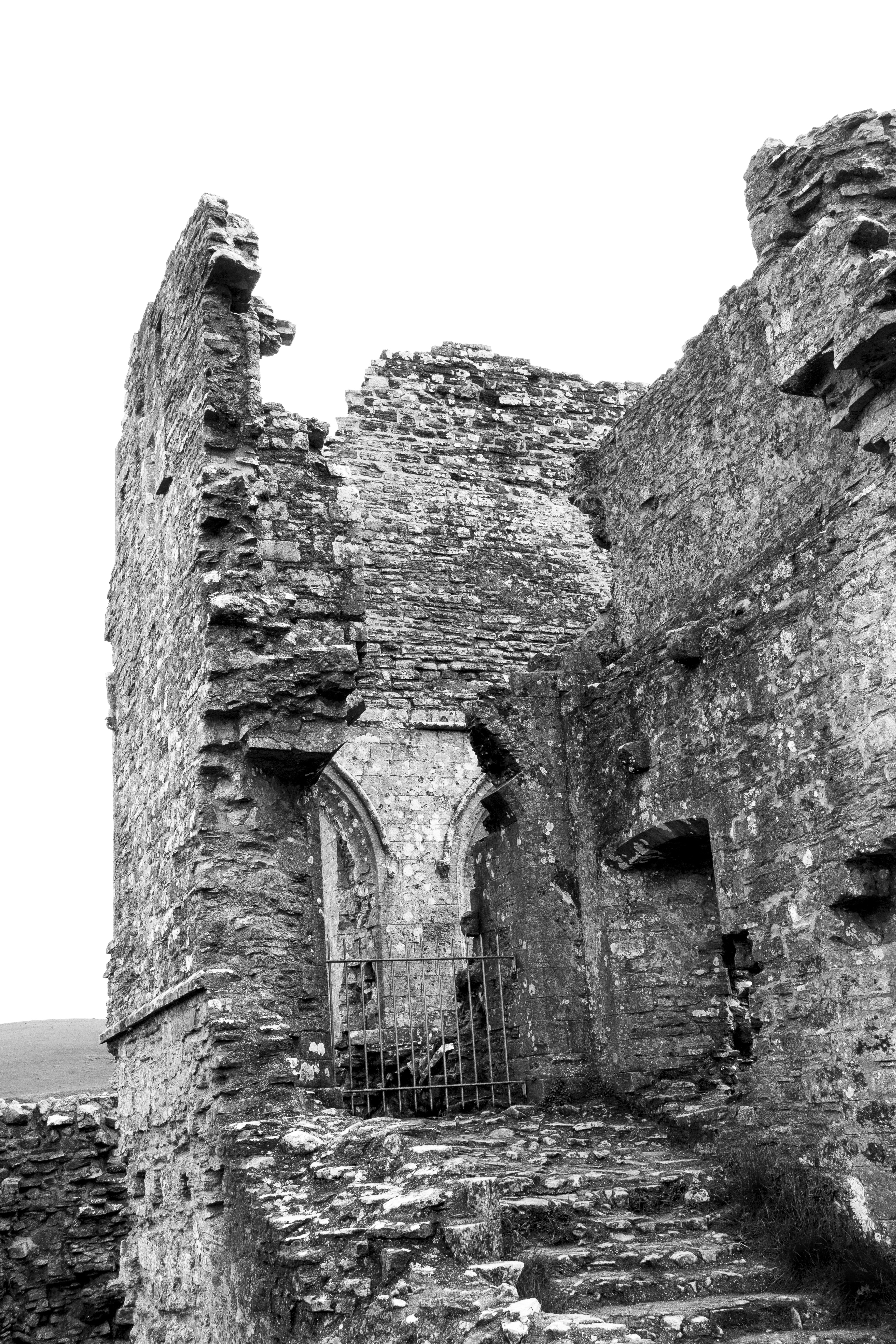 grayscale photo of ruin