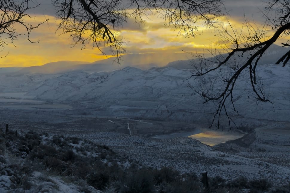 mountains filled with snow preview