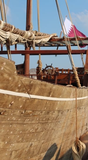 qatar's brown wooden ship thumbnail