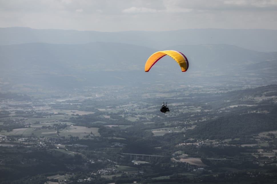 paragliding preview