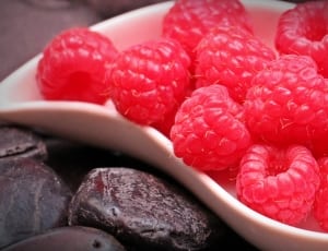 pink raspberry fruits thumbnail