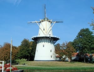 white windmill thumbnail