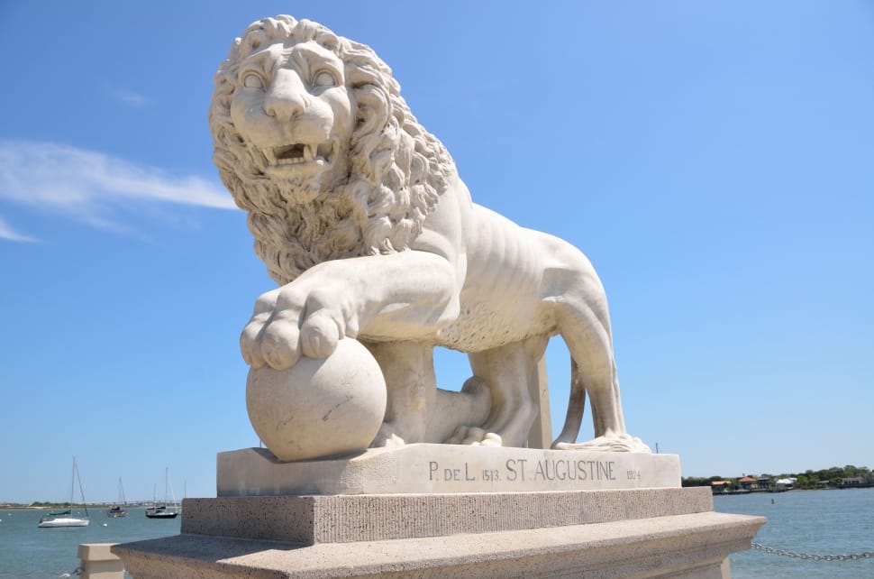 poel st. ausustine lion statue preview