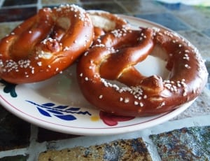 baked pretzels thumbnail