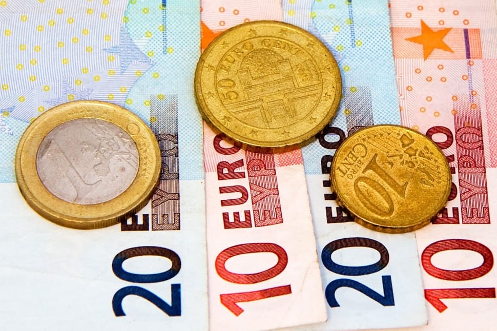 3 gold coins and 4 euro banknotes preview